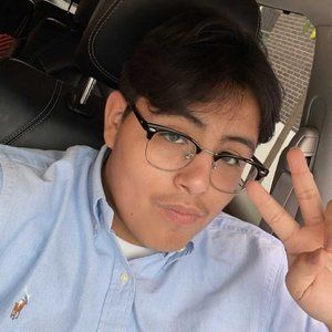 Meet your Posher, Isaiah